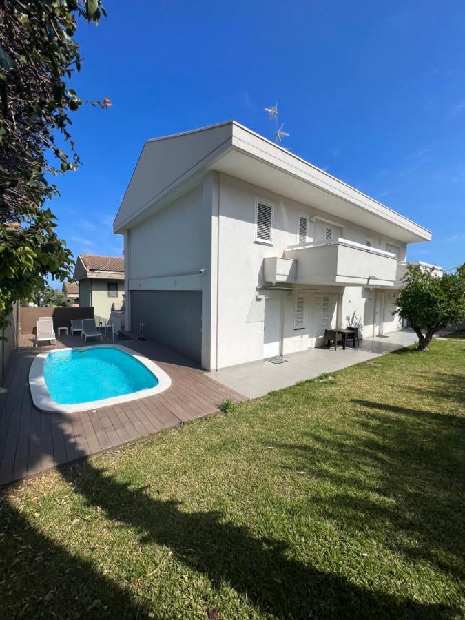 White House Villa Aci Catena Exterior photo